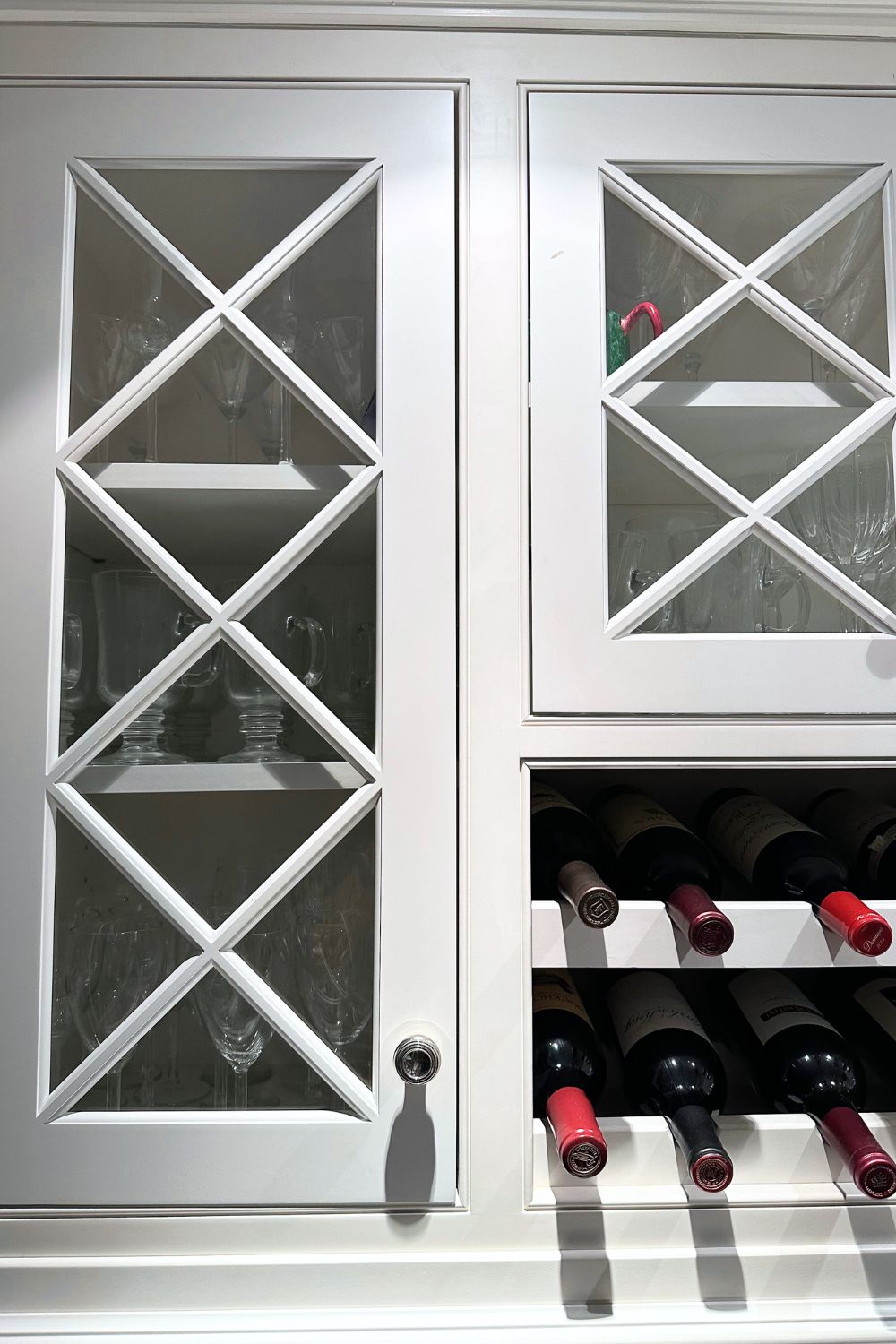 14 Clever White Kitchen Cabinet Door Ideas You'll Want to Copy ...