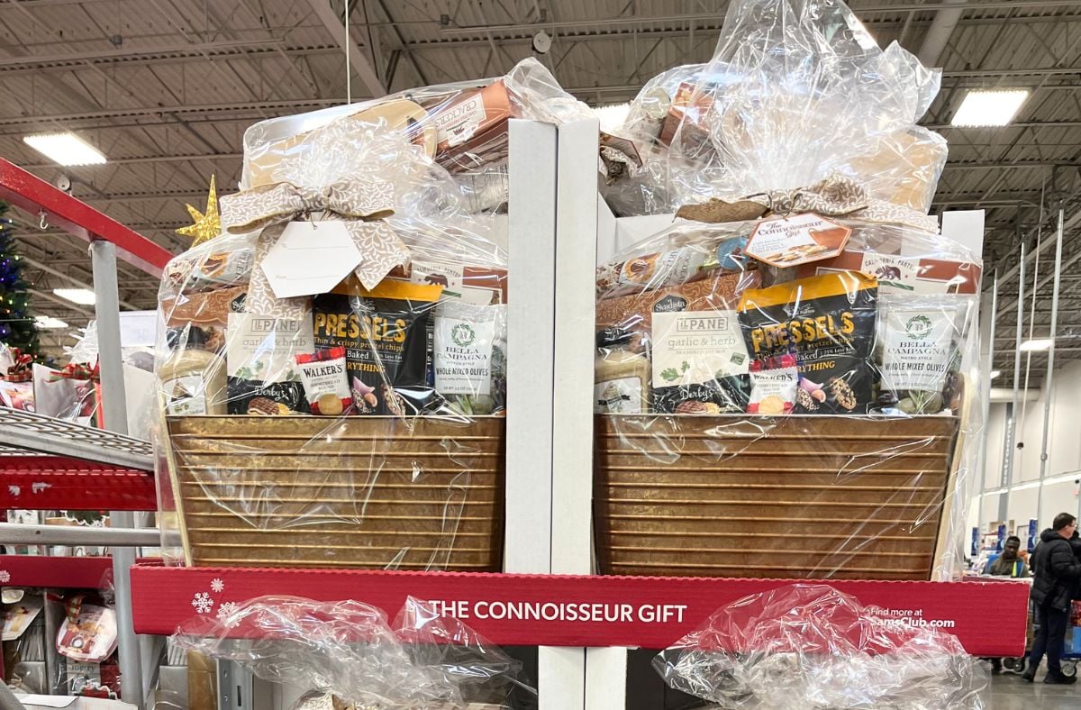27 Affordable Sam's Club Holiday Gift Baskets that Will Impress (with
