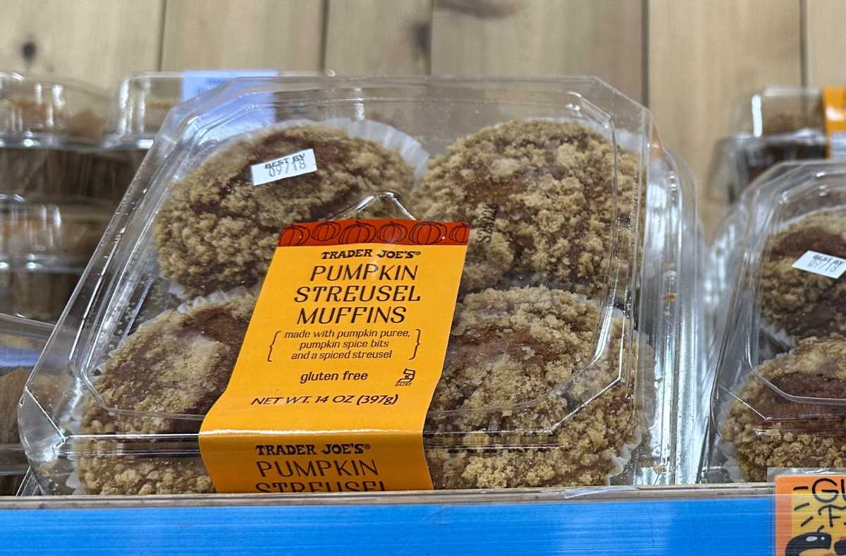 Pumpkin Streusel Muffins